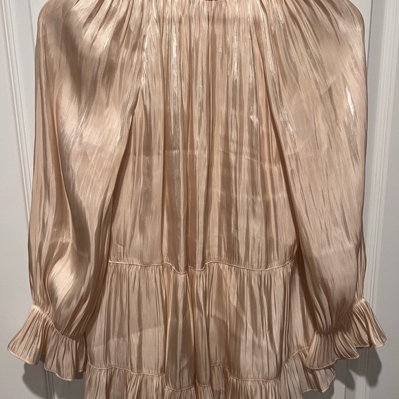 Cinq a Sept stunning Christie Top chic ivory tiered w bows 3/4 arm - Picture 3 of 11